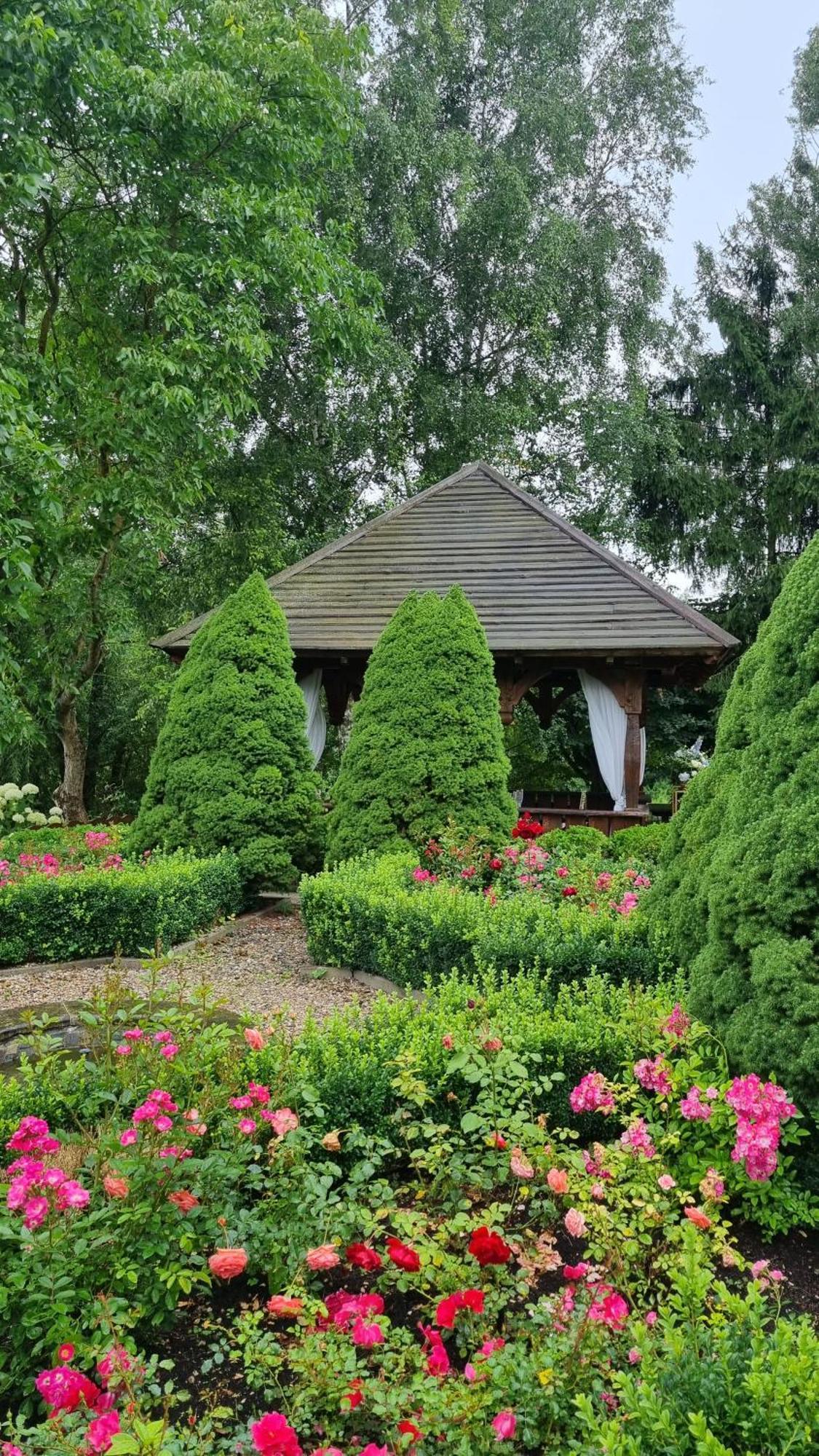 Dwor Anna Bed & Breakfast Цечежин Екстериор снимка