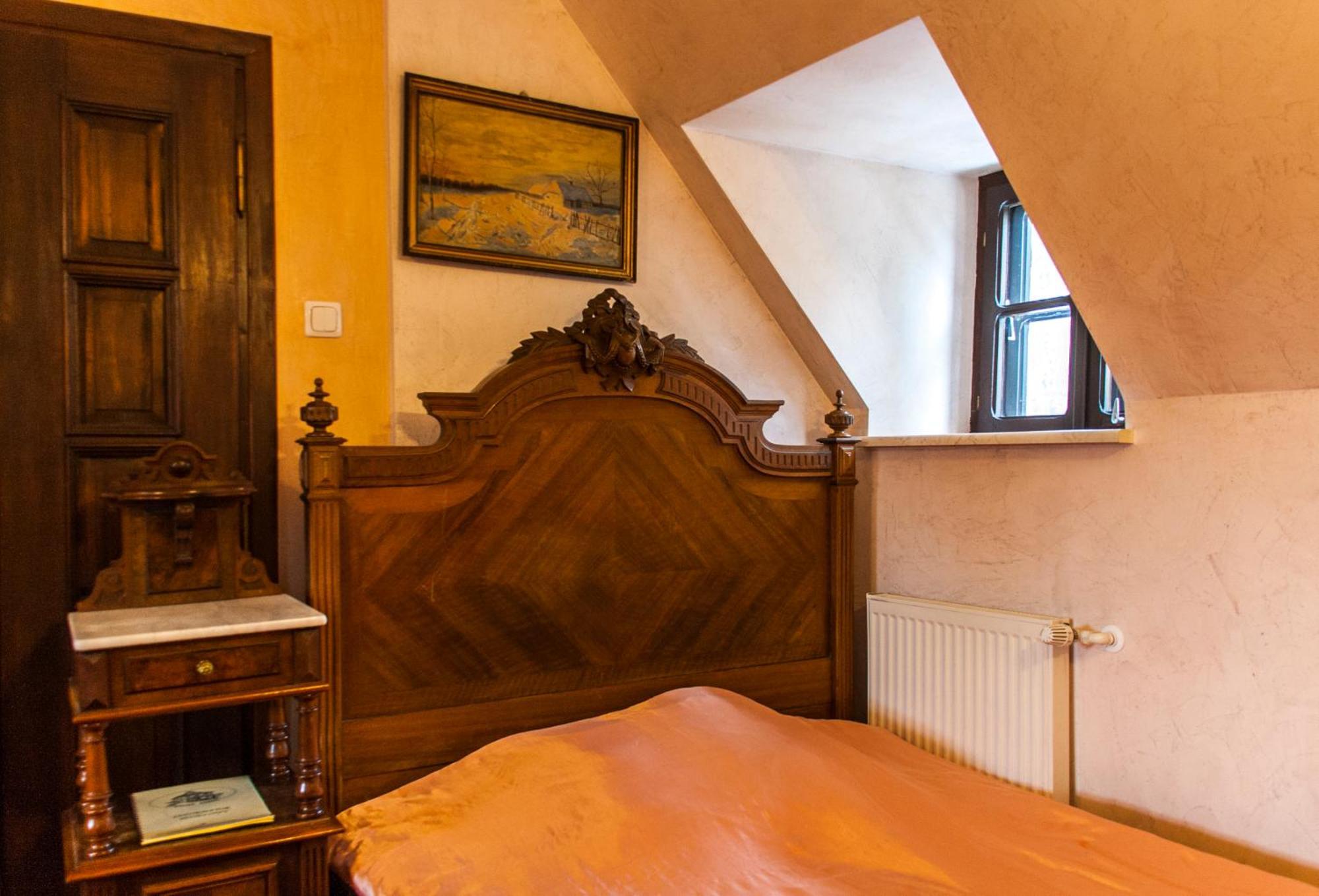Dwor Anna Bed & Breakfast Цечежин Стая снимка