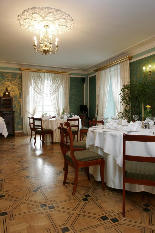 Dwor Anna Bed & Breakfast Цечежин Екстериор снимка