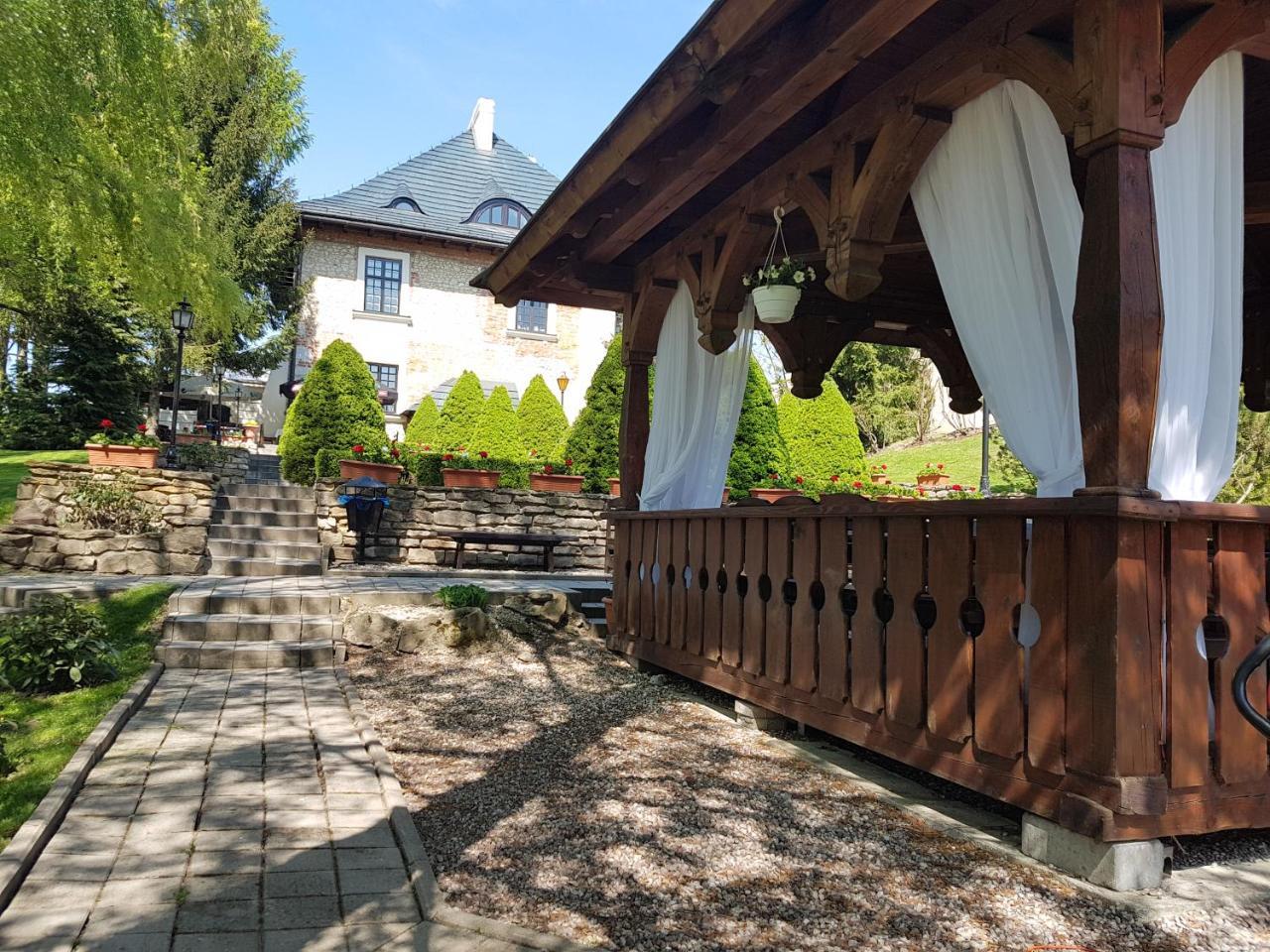 Dwor Anna Bed & Breakfast Цечежин Екстериор снимка